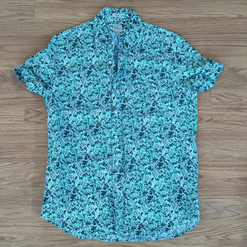 J. Crew Classic Button down Size Medium